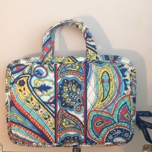 VERA BRADLEY MARINA PAISLEY TOILETRY BAG